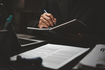 二建高温施工的判定