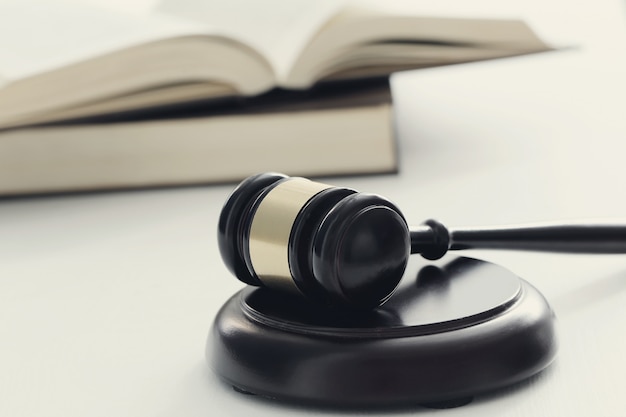 你适合浓妆还是淡妆 选对妆容才能站稳c位