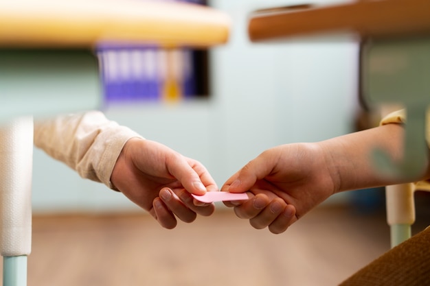 今天分享一些生活小常识英语