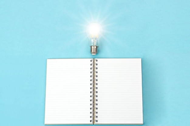 八月完美收官九月再接再厉的句子